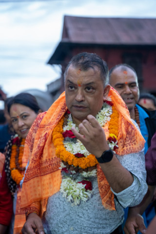 देश  बिग्रियो  भनेर  अहिले  नै  निराश  नबनौँ ,  कांग्रेस  महामन्त्री  थापा