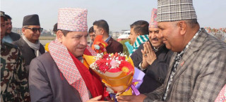 चितवनका  जनताको  गुनासो  सम्बोधन  हुन्छ   :  प्रकाश   ज्वाला
