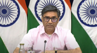 पाकिस्तानीलाई  ४८  घन्टाभित्र  भारत  छोड्न  उर्दी